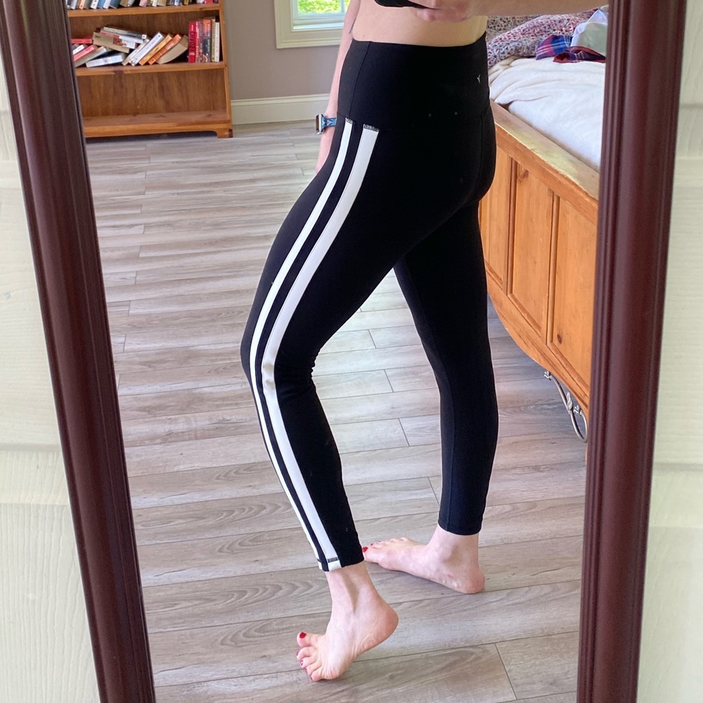 High waisted Old Navy Elevate leggings
